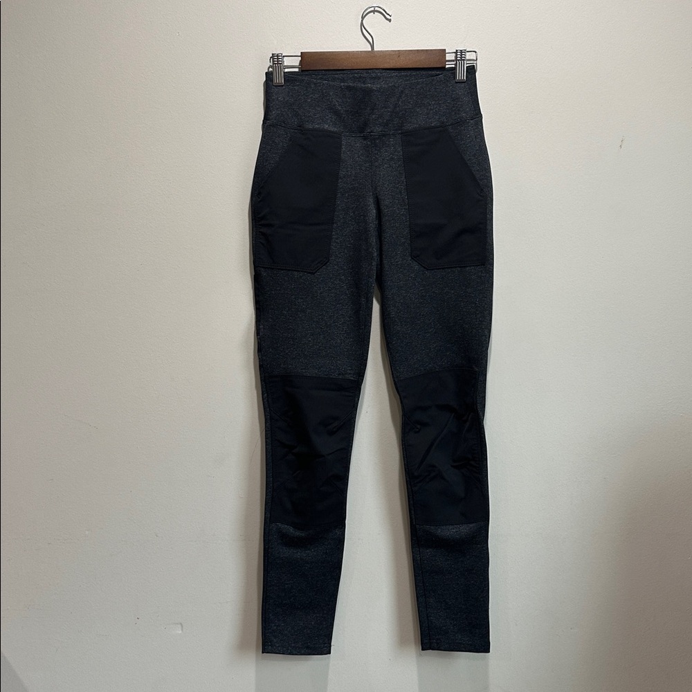 Carhartt women’s force utility legging - black and charcoal XS(0-2
